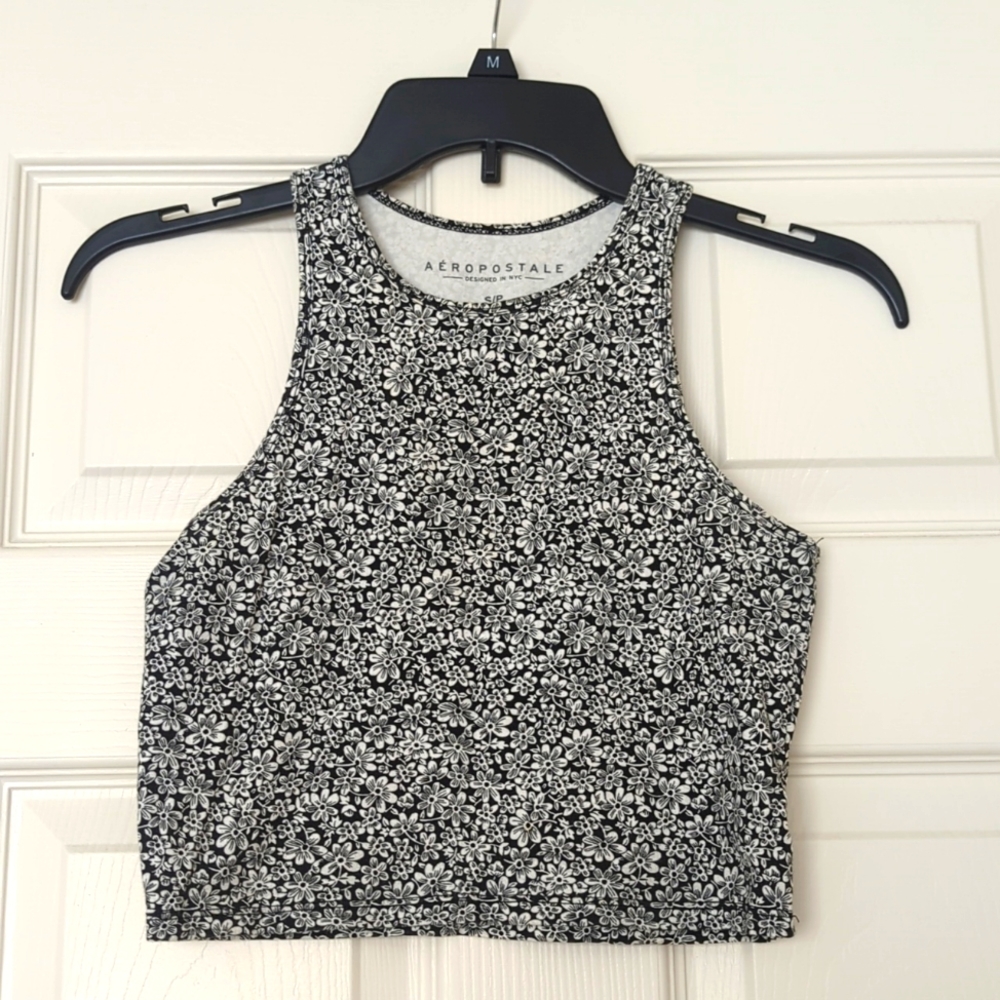 Cropped tank top